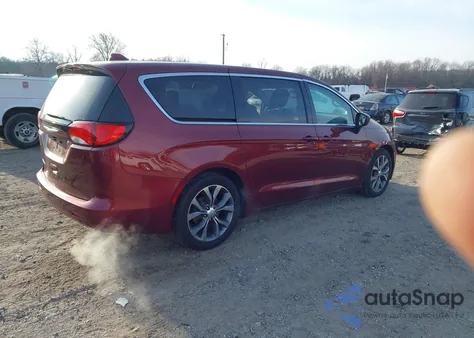 2017 Chrysler Pacifica Lx из США, поврежденный, VIN 2C4RC1CG6HR608586